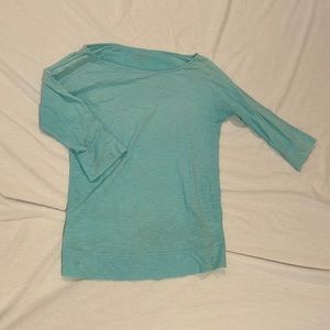 Lilly Pulitzer 3/4 sleeve cotton top. Lightweight activewear. Teal/light blue